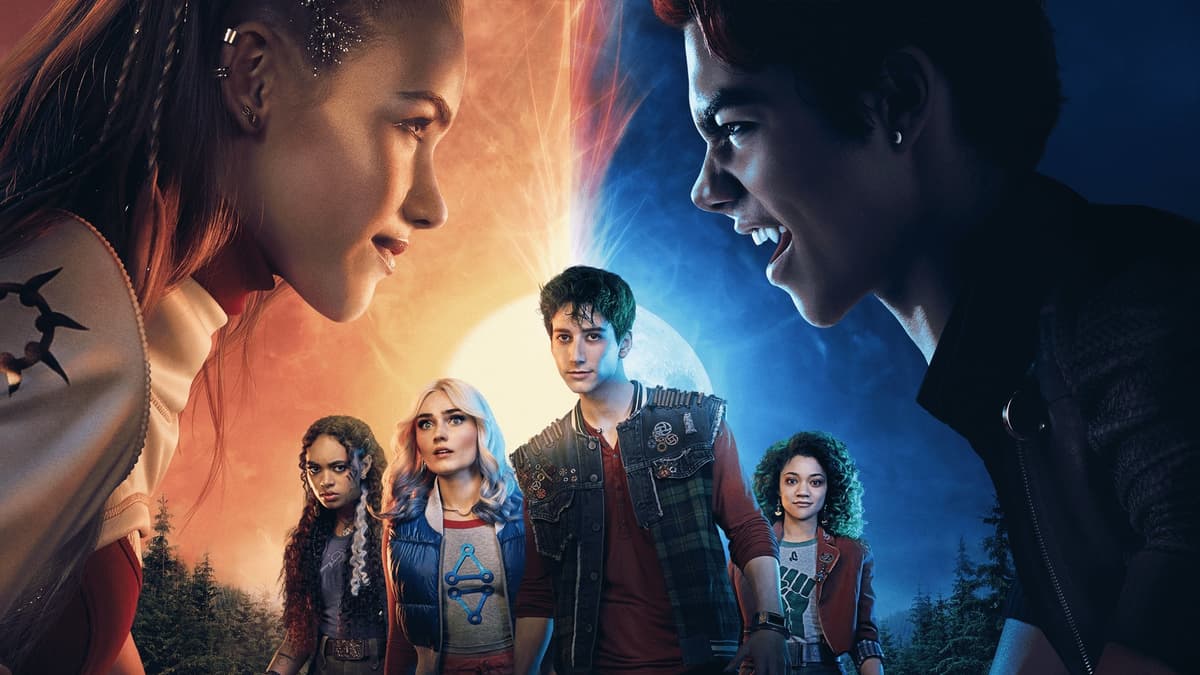 Z-O-M-B-I-E-S 4: Dawn of the Vampires poster