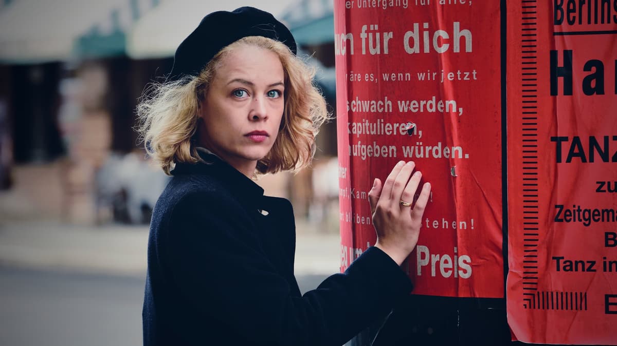 Stella. A Life. poster